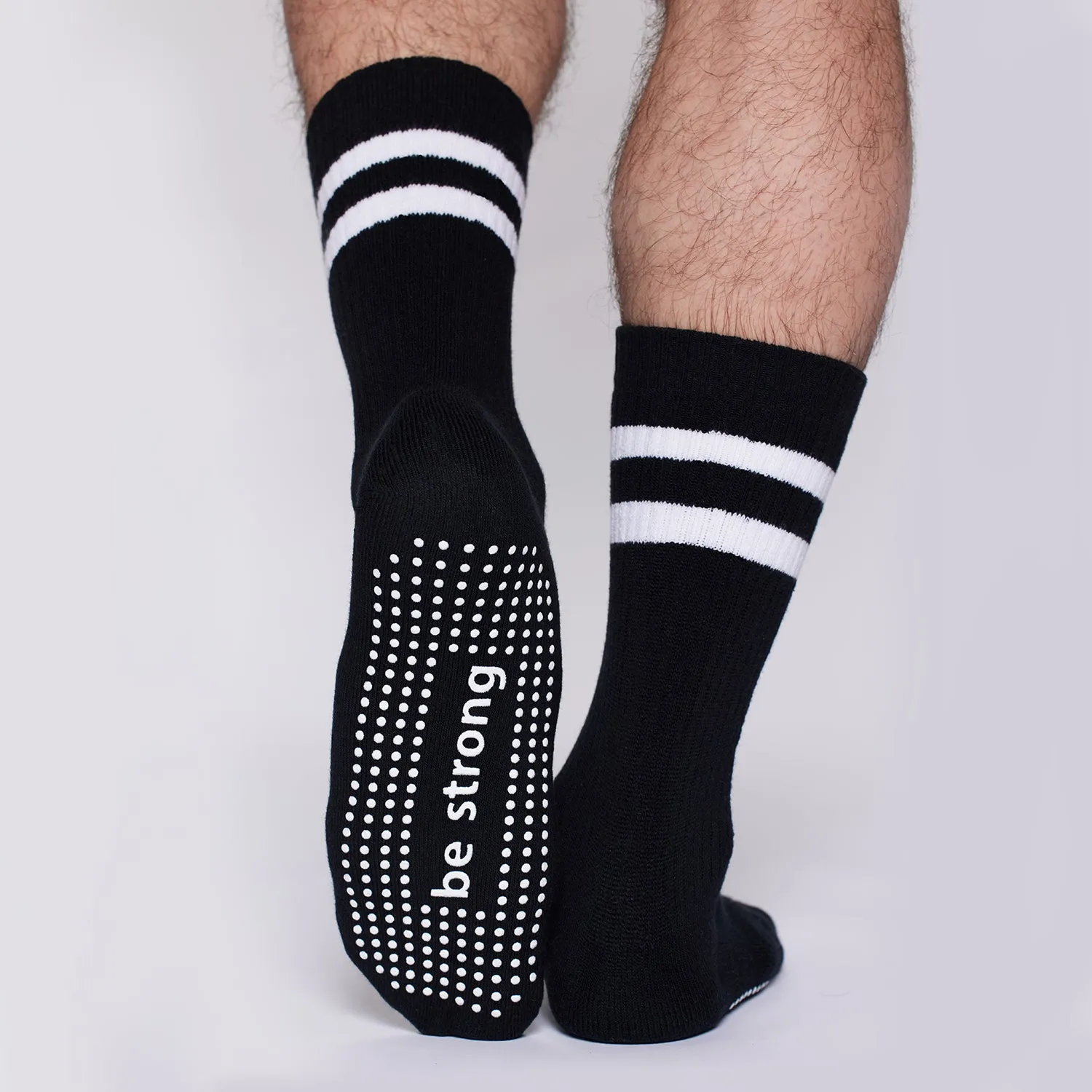 Mens Crew Be Strong Grip Socks (Black/White)